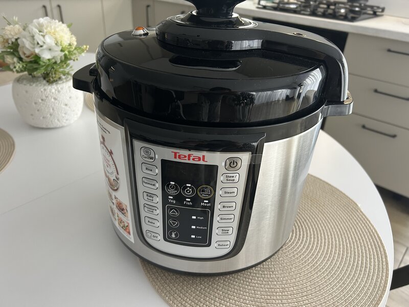 Vand oala sub presiune Tefal Noua